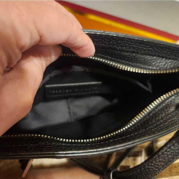 NEW Rebecca Minkoff Regan Black Pebbled Leather Small Crossbody Handbag Ret $198 - Picture 11 of 11